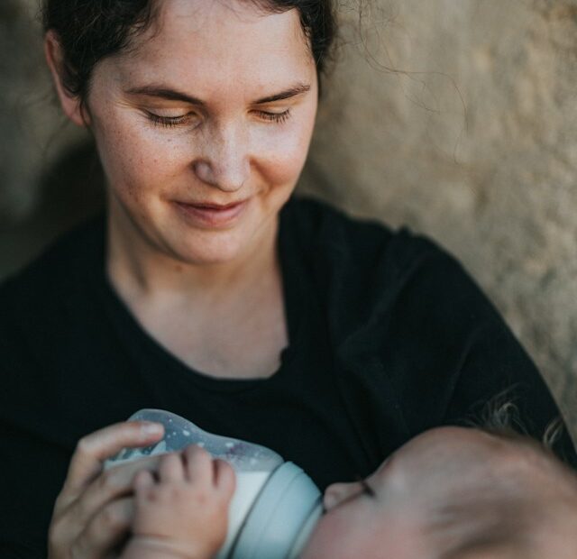 Momcozy Detergent Tablets A Practical Approach to Keeping Baby Bottles and Pump Parts Clean